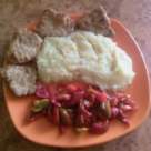 Piure de cartofi cu snitel din soia