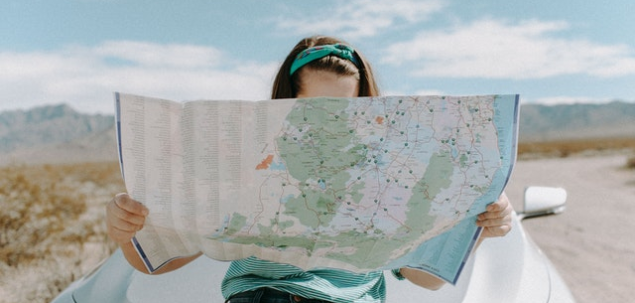 Alaturi de cine iti place sa calatoresti?