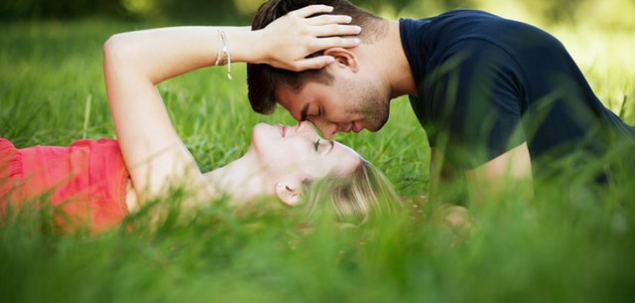 Ai putea avea o relatie cu cineva pe care parintii si familia ta nu il plac? 