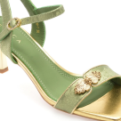 The Unseen Moves by Tezyo: Glamour autentic, dincolo de priviri