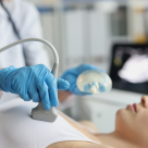 Cum afectează canicula implanturile mamare. Dr. Nițescu: ”Poate afecta durabilitatea implanturilor”