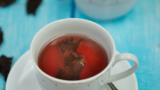  Ceai de hibiscus si iasomie 