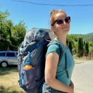Ce se întâmplă când lași în urmă Bucureștiul, îți pui rucsacul în spate și mergi singur, prin caniculă, timp de o lună?