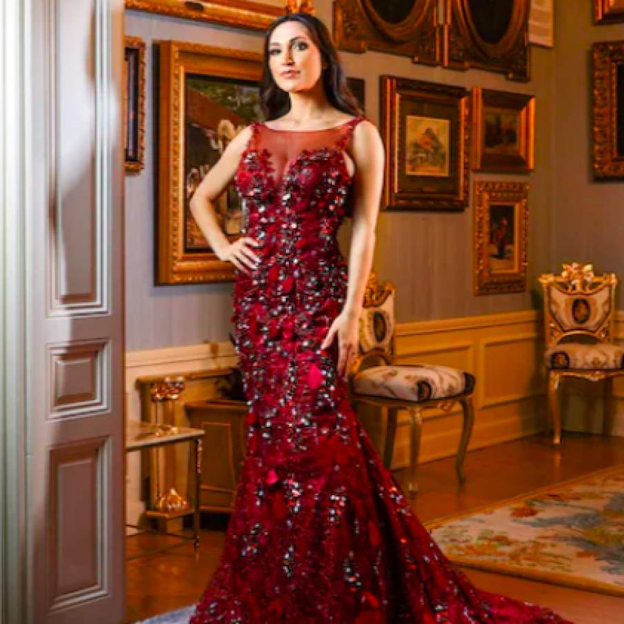 DILARA’S Rochie maxi cambrată cu decorațiuni