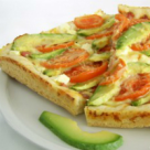 Pizza cu avocado