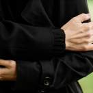 Moartea e neînduplecată. N-are ceas, nici inimă, nu te-așteaptă să îți mai îmbrățișezi o dată tatăl sau să îi ceri iertare mamei