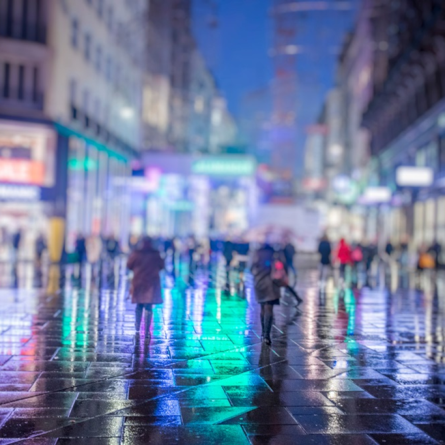 Fiecare pe drumul lui, ploaia pe al nostru 