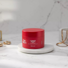 HOT NEWS! Wella Professionals completează gama ULTIMATE REPAIR cu cea mai inovatoare mască intens reparatoare  