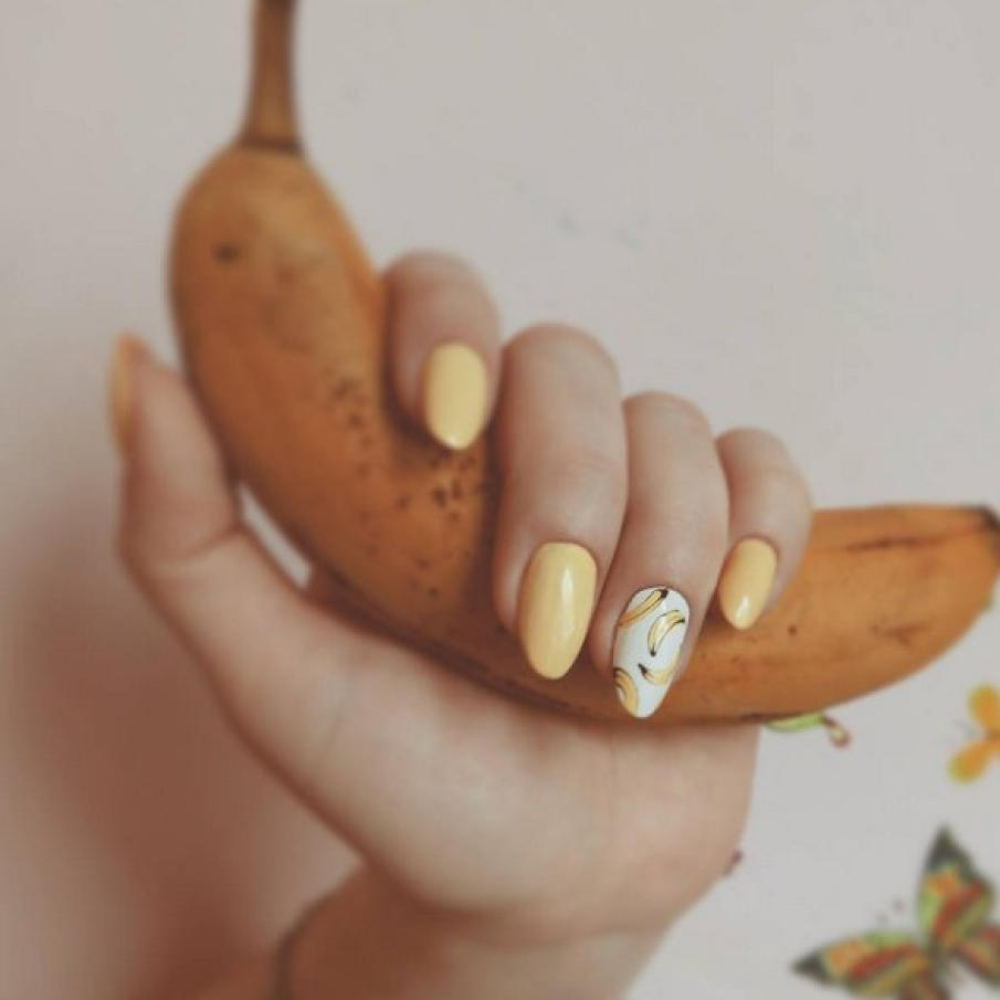Manichiura cu banane 