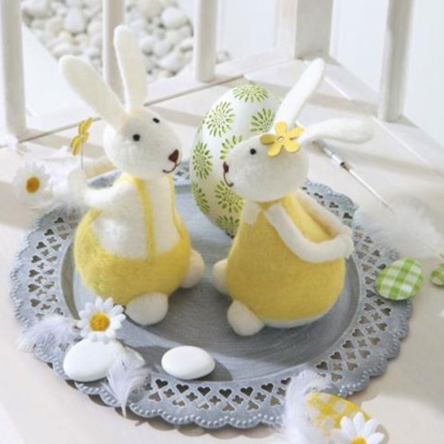 Pereche de iepurasi din pasla