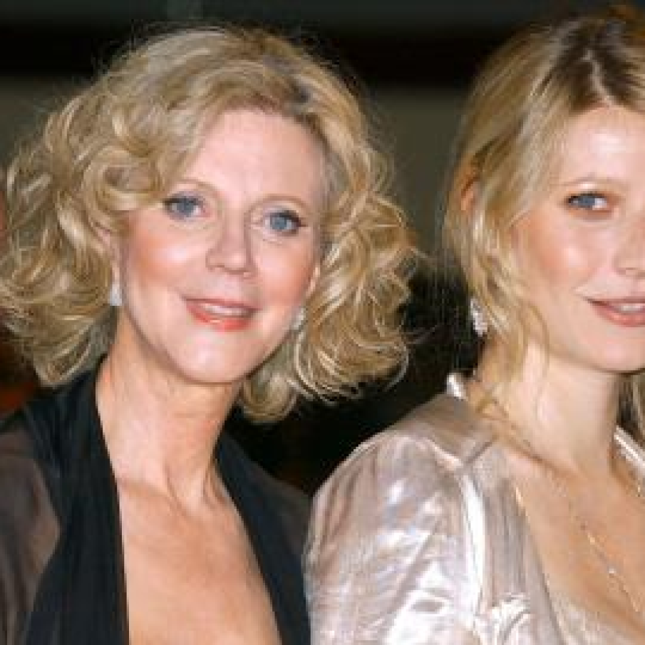 Blythe Danner si Gwyneth Paltrow 