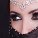 REGELE CU 4 SOTII - O poveste araba despre bogatie, familie si Suflet