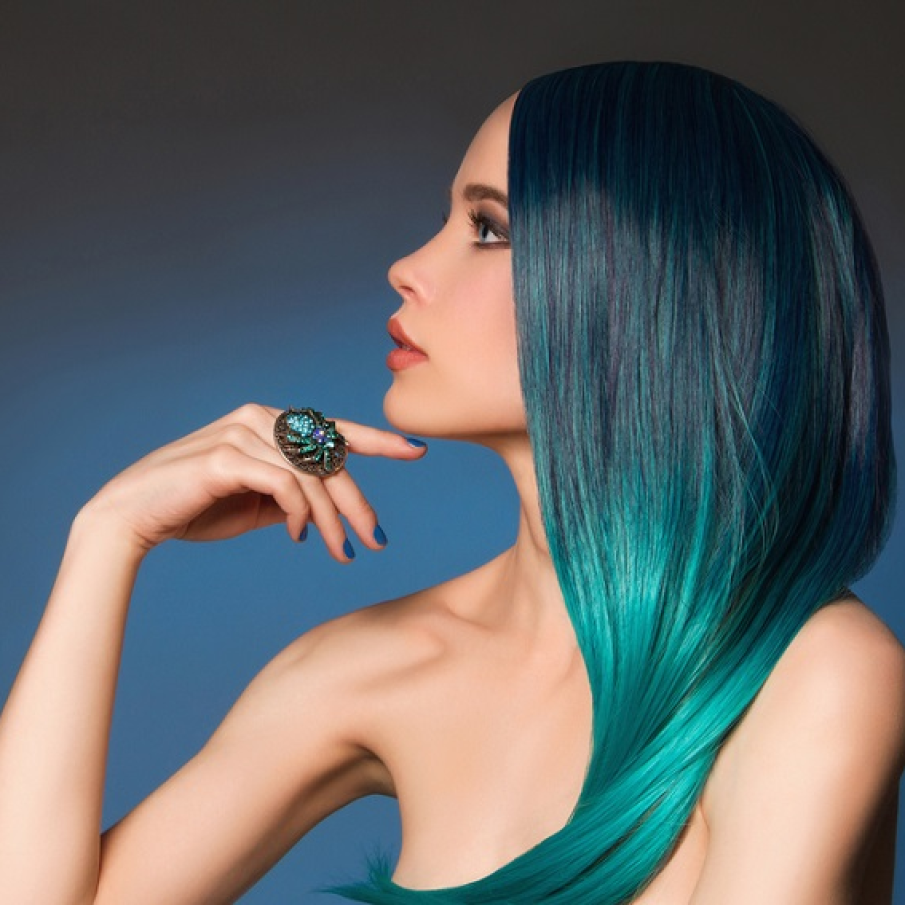 Turcoazul marilor de-a lungul parului 