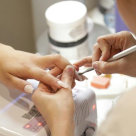 De unghii la oglinzi inteligente: o scurtă privire asupra tehnologiei de beauty