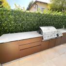  Cum să-ți transformi grădina într-un spațiu de lux cu o bucătărie de exterior premium