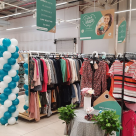 Auchan: la 5 ani de la lansarea primului shop O nouă viață, clienții cumpără zilnic 1.000 de articole pre-purtate