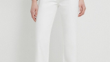 Jeanși drepți albi din colecția Karl Lagerfeld, din denim ceruit, cu talie înaltă, ce pot fi purtați cu o curea șic 