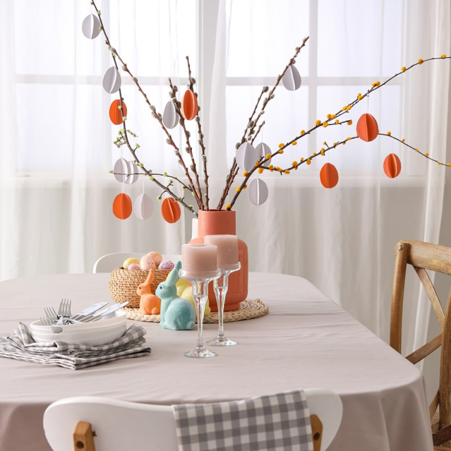 Copăcel de Paște împodobit cu ouă realizate manual din hârtie 