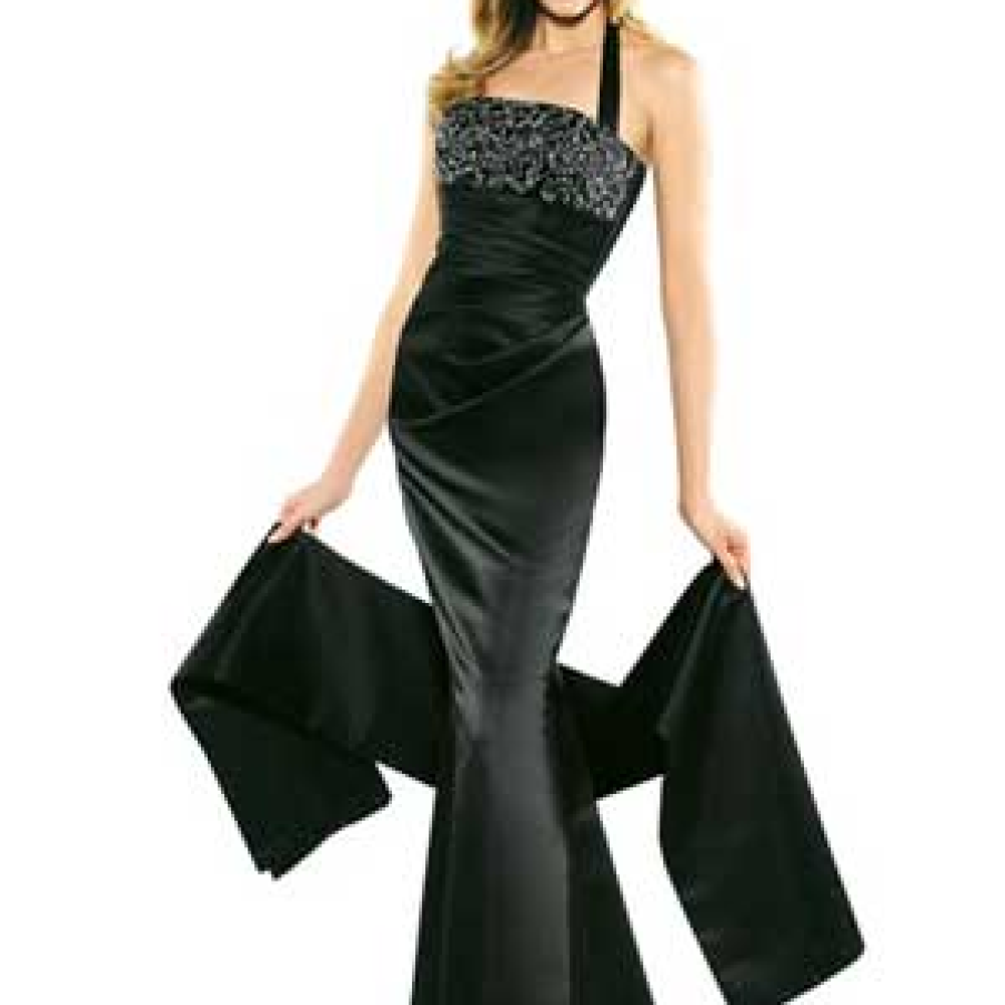 Rochie neagra fascinanta si sexy