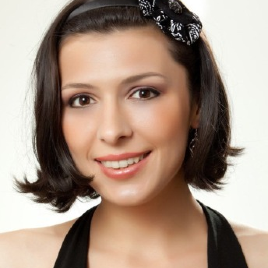 Bentita Black and White Symphony