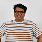 Tushar Advani, tânărul indian care ajută elevii români să recupereze materia pierdută în perioada pandemiei