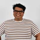 Tushar Advani, tânărul indian care ajută elevii români să recupereze materia pierdută în perioada pandemiei