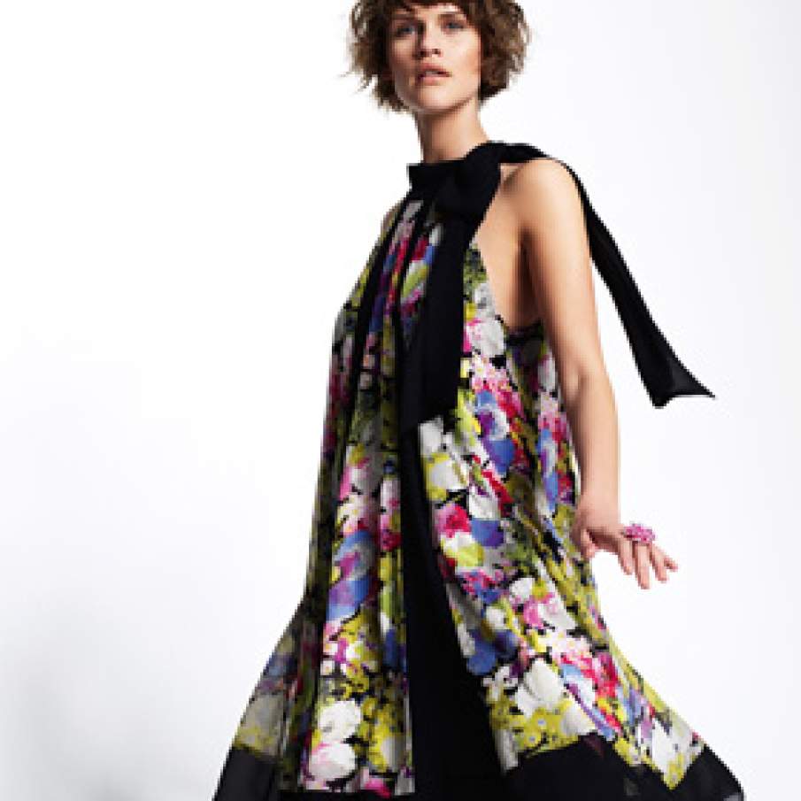 Volum si imprimeuri florale vii