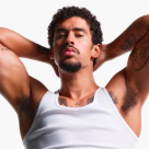 Calvin Klein dezvăluie campania de primăvară 2025 cu Bad Bunny