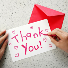 Mesaje de mulțumire pentru urări. Răspunde cu același gest oamenilor care ți-au încălzit sufletul cu un gând bun