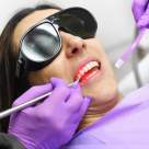 Laserul în stomatologie – tehnologie modernă pentru tratamente mai rapide și mai confortabile