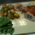 Rulada din piept de pui umplut cu ficatei