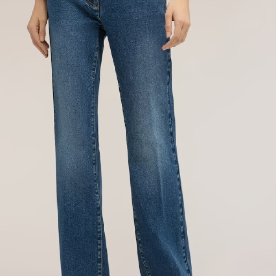10 modele de jeanși cu o croială de pantalon 