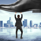 Când puterea îți ia mințile?