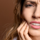 Caria dentară reprezintă o boală contagioasă. Iată DE CE!