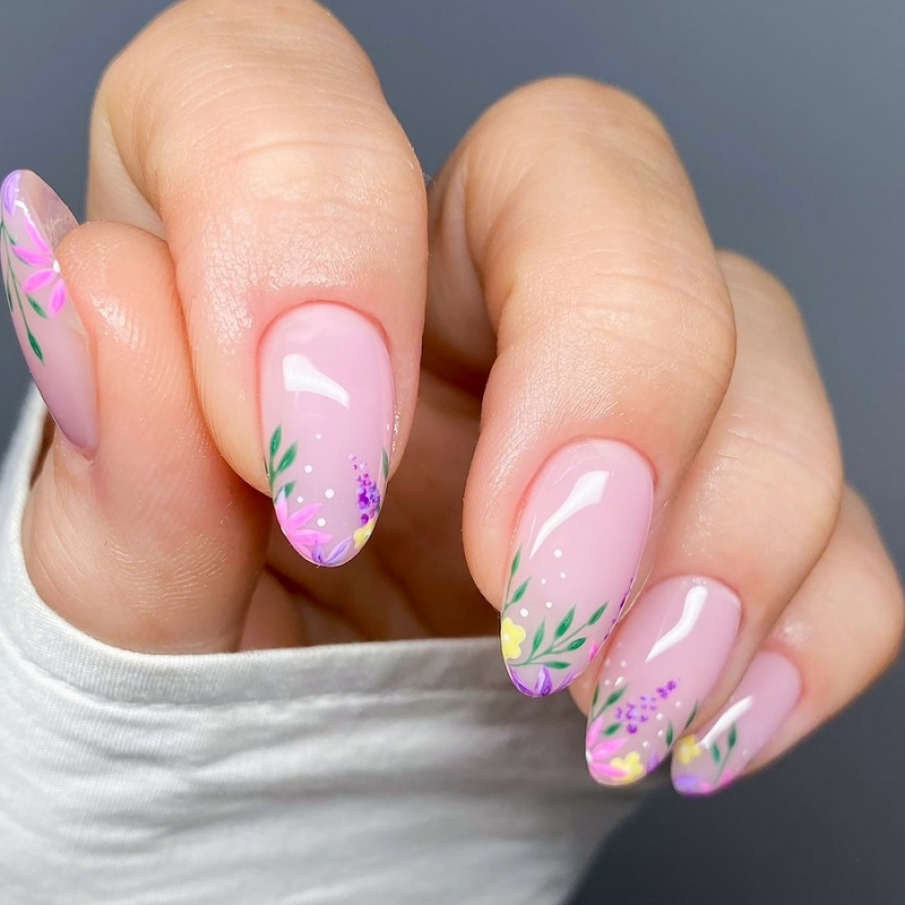 Modele de unghii trendy pentru primăvară și Paște 