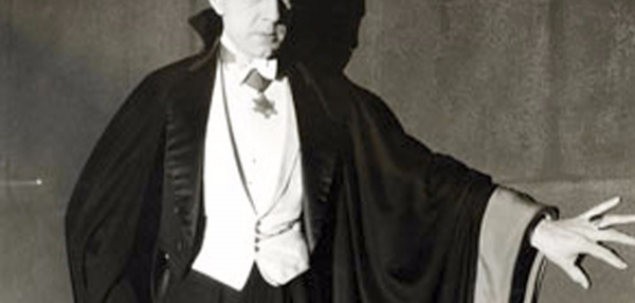 Autorul romanului Dracula este...
