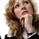 Femeile lucreaza 'gratuit' 59 de zile pe an 