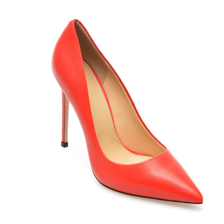 Pantofi înalți EPICA cu toc de 12 cm cu ajutorul cărora poți crea ținute sexy sau elegante 