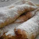 Clatite cu dulceata si nuca de cocos 