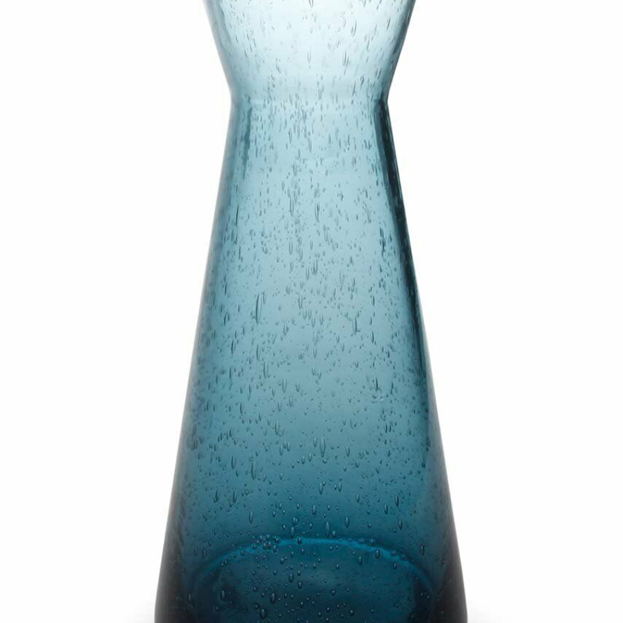 Carafă cu gâtul lung, din colecția Salt&Pepper, confecționată din sticlă colorată, albastră