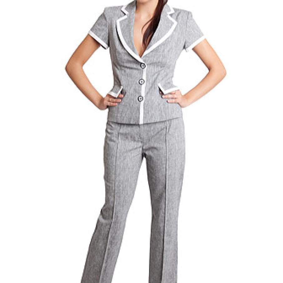 Pantaloni gri cu dunga