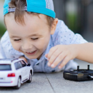 Masinute electrice la reduceri de Black Friday 2019: cadouri pentru copii