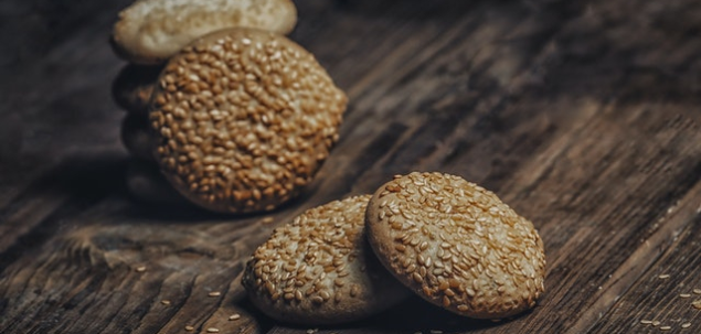 Care e forma corecta?