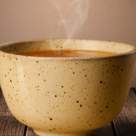 Specialistii recomanda: Consumati lichide constant, nu doar cand apare senzatia de sete