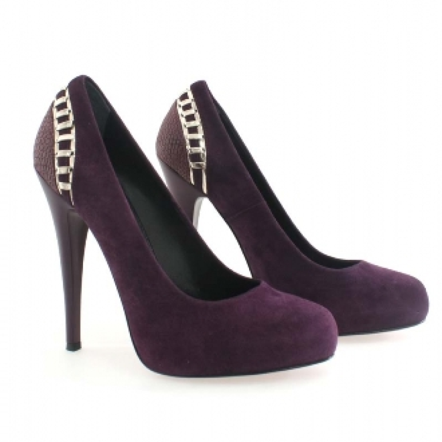 Pantofi  violet cu aplicatie