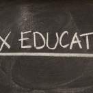 POST-SEGARCEA: Peste 20 de organizatii nonguvernamentale cer introducerea educatiei sexuale in scoli