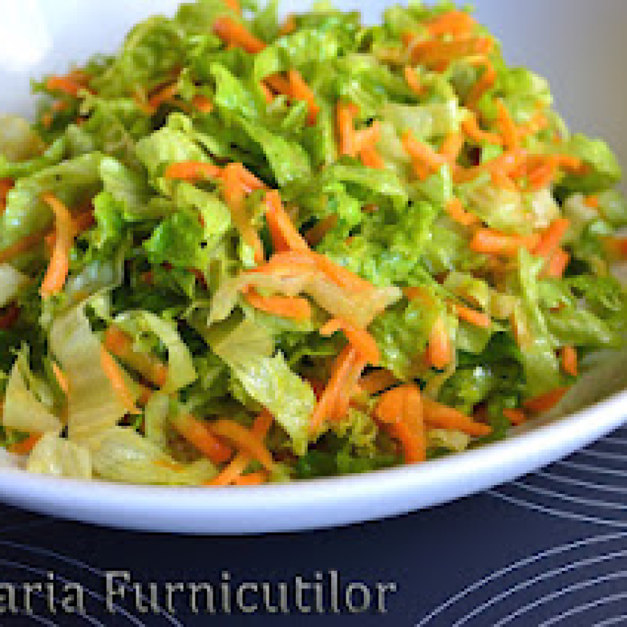 Salata japoneza cu dressing de ghimbir: