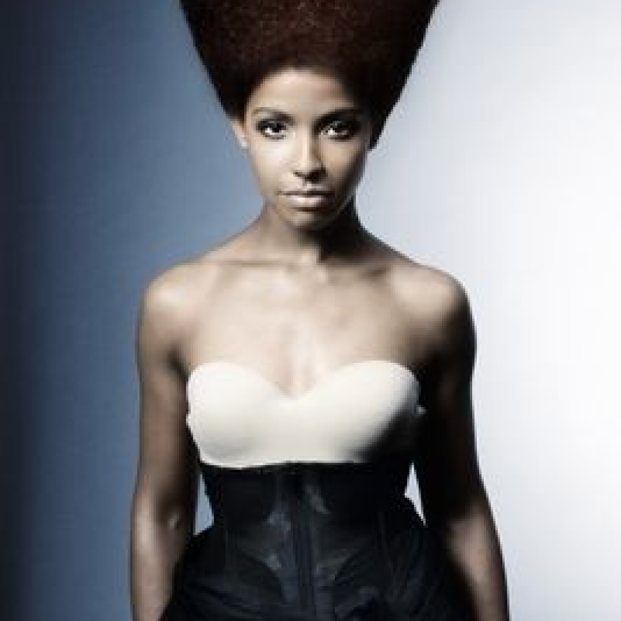 Coafura elaborata, inalt excesiva