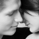 Psiholog: Pragul de exprimare a sexualitatii a scazut mult in ultima decada! Cum sa-si exprime sanatos adolescentii sexualitate