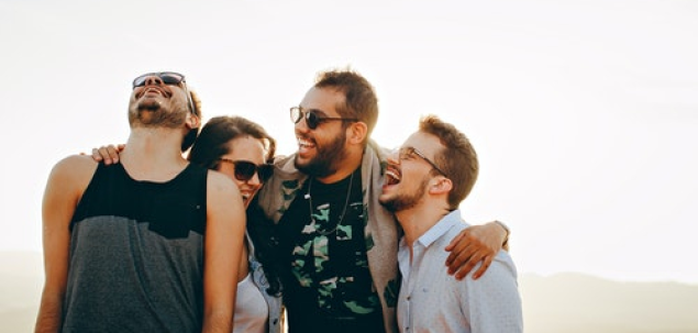 Cum te descriu prietenii tai?